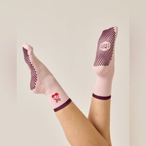 Lucky Honey Grip Socks - Crew Cherry Bow - NWT
Pilates / Barre